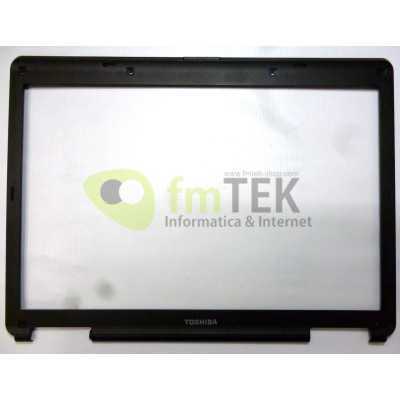 MARCO FRONTAL - TOSHIBA SATELLITE L40